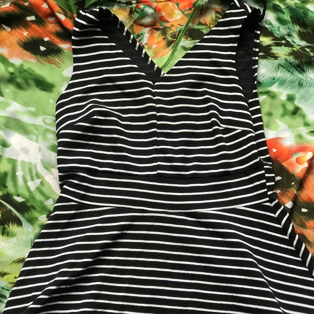 Black and white striped dress 🖤🤍🖤🤍